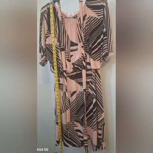 Suzi Chin For Maggy Boutique Pink and Black Geometric Dress With Liner Size 6